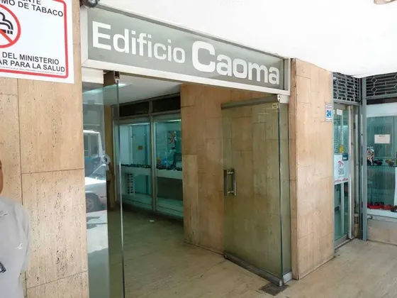 Alquiler De Local En La Av. Urdaneta, Municipio Libertador
