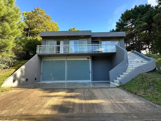 Casa En Venta - 3 Dormitorios 3 Baños - 680mts2 - Pinamar