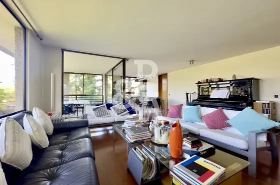 Excelente Departamento / Las Condes - San Damian