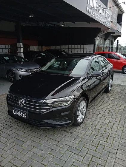 Volkswagen Jetta 1.4 Comfortline 250 Tsi Flex Aut. 4p