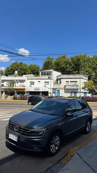 Volkswagen Tiguan Allspace 2.0 Tsi Comfortline Dsg
