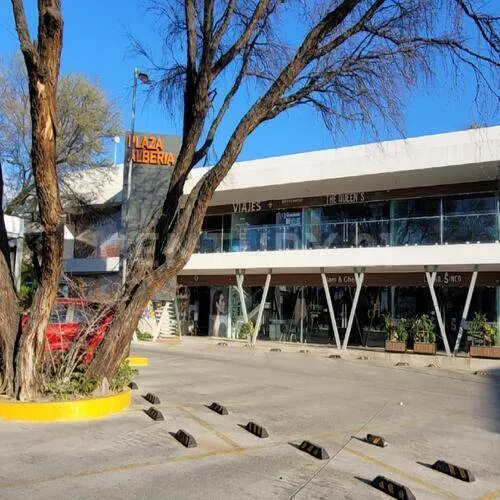 Local En Venta, Plaza Alberia, Residencial Alberia, Aguascalientes