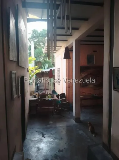Venta Casa Comercial De 240 M2 Para Remodelar Cerca De La Alcaldía En El Centro De Barquisimeto Rc