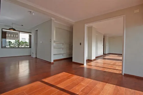 Departamento Duplex En Venta De 3 Dorm. Renato Sanchez