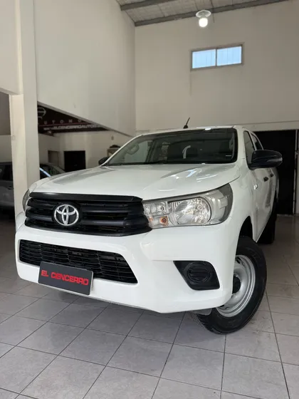 Toyota Hilux 2.4 Cd Dx 150cv 4x2