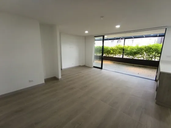  Apartamento En Arriendo Ubicado En El Retiro Sector La Maria (27285).