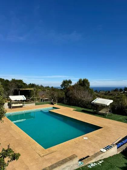 En Arriendo Casa Con Piscina Y Vista Al Mar En Algarrobo