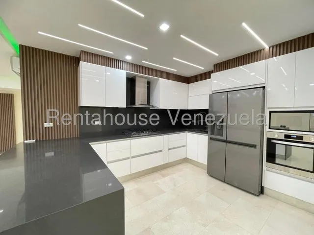 Vendo Apartamento Urb Base Aragua Resd San Gabriel Maracay 25-9080 Apd