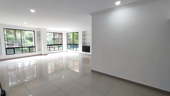 Venta De Apartamento Ciudad Jardín, Sur De Cali