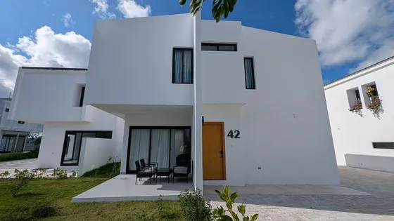 A Estrenar Alquiler Villa 3h En Dinamis, Vista Cana