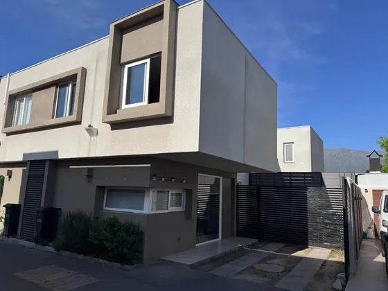 Casa En Venta En Trinidad La Florida