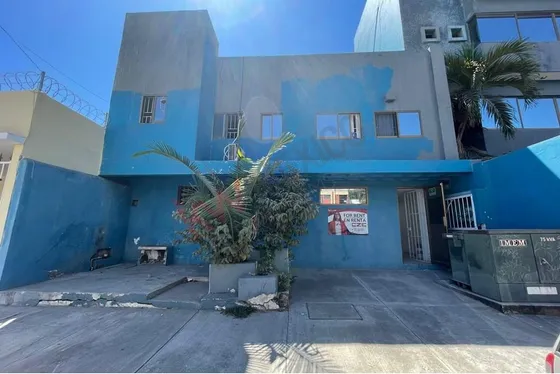 Edificio En Renta En Palos Prietos