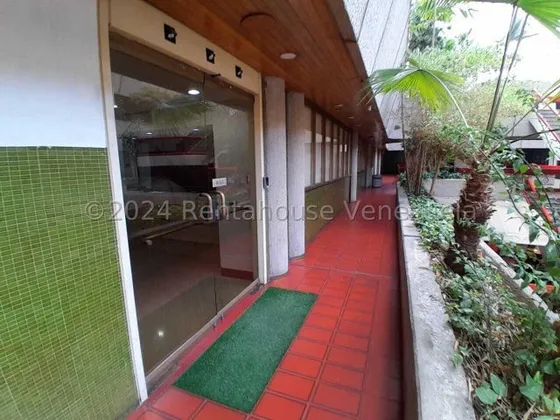 Oficina En Alquiler Las Mercedes 24-24456 Lv