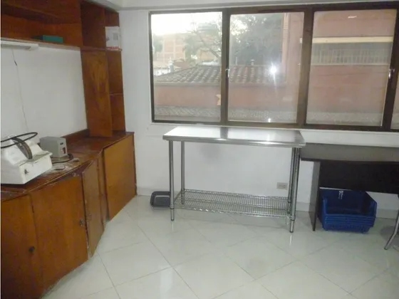 Oficina En Arriendo En El Centro De Medellín
