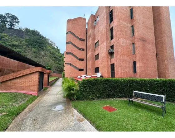 Alquilo Apartameto 150m2 Valle Arriba 3298