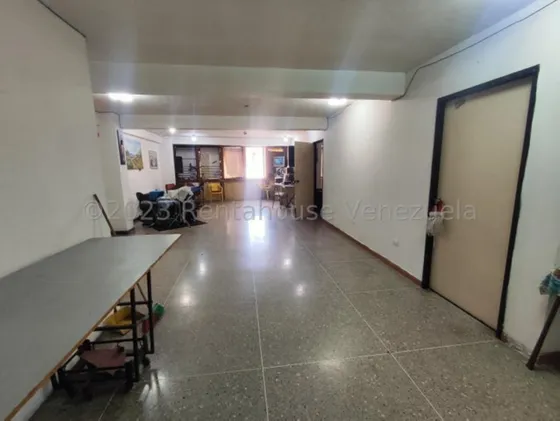 Milagros Inmuebles Local Venta Barquisimeto Lara Zona Centro Economica Comercial Economico Código Inmobiliaria Rent-a-house  24-11738