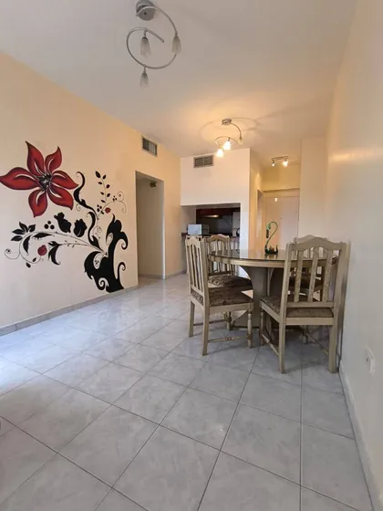 Midaly Vende Apartamento En Juanico, Residencia Juanico Country. Solo Clientes.