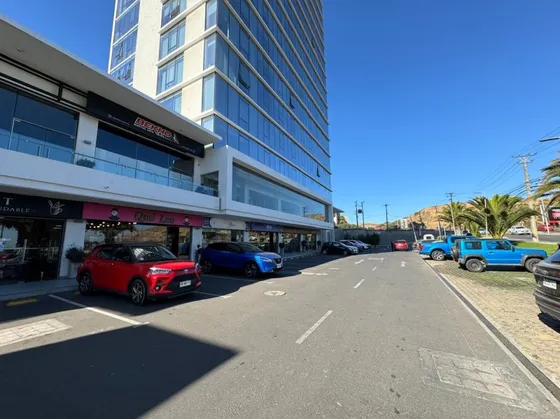 Arriendo Local 70 Mt2 Strip Center Concon