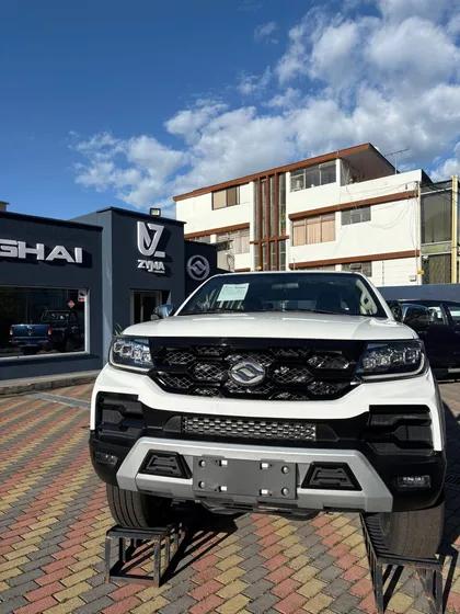Huanghai Cotopaxi 4x2 Y 4x4