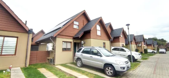 Hermosa Y Amplia Casa En Condominio