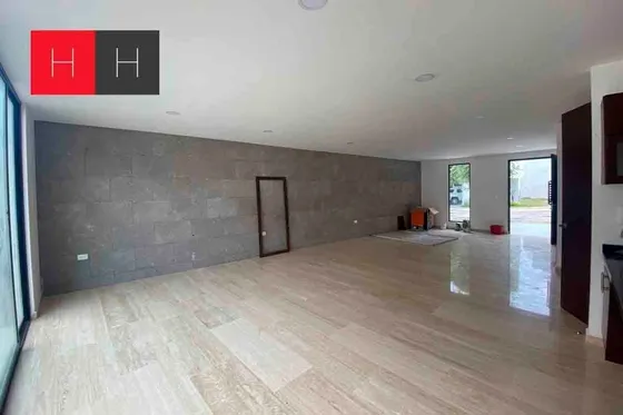 Casa En Venta En Lomas De Angelópolis