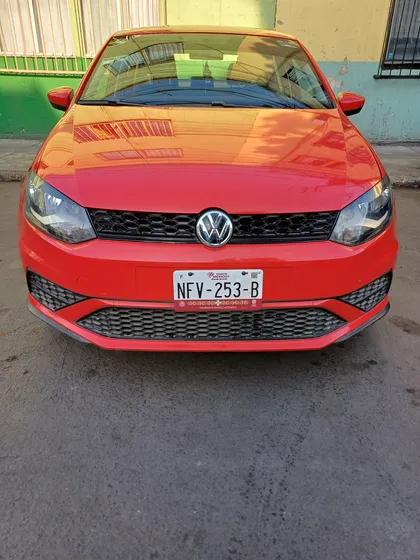 Volkswagen Vento 1.6 Confortline Mt