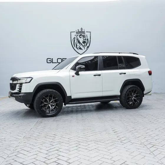 Toyota Land Cruiser 300 3.4 300 Gr-s