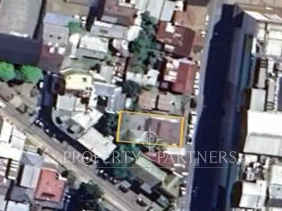 Casa Comercial, Frente Al Mall Plaza De Los Ríos