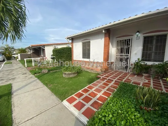 Casa En Venta Urb. Llano Alto Araure - #25-22188 Iv