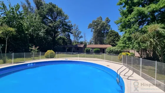 Casa En Venta Con Planos!! En El Barrio Pinar, Del Viso, Pilar.