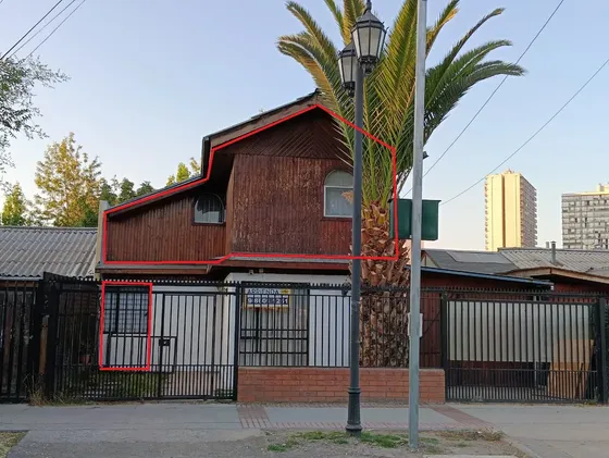 Hermosa Oficina Ubicada En 2do Piso A Pasos De Metro Y Mall