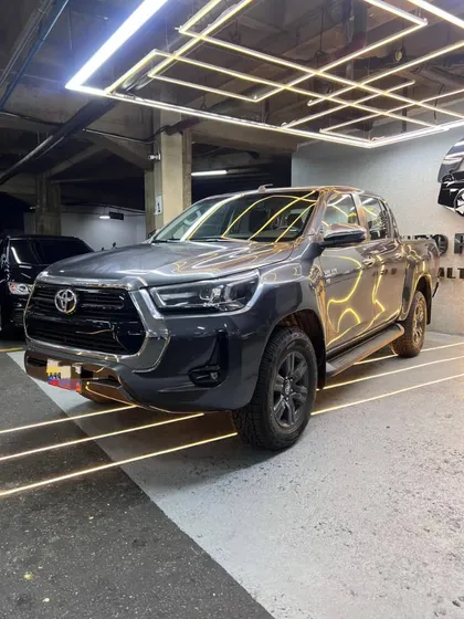 Toyota Hilux Hilux