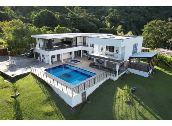 Finca En San Jerónimo, En Venta.