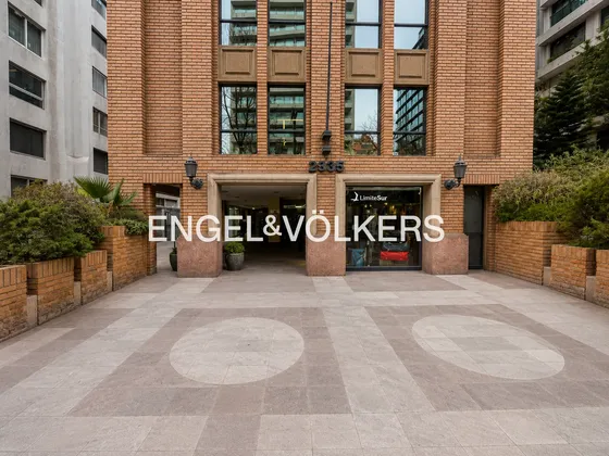 Local 150m² Sector Financiero Las Condes