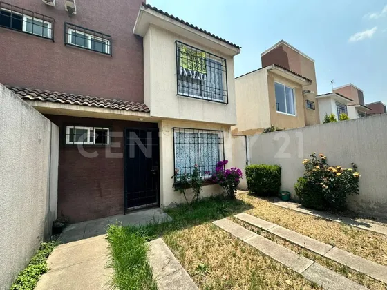 Casa En Venta En Av. Dominicos, San Blas Otzacatipan, Misiones 1, Toluca.