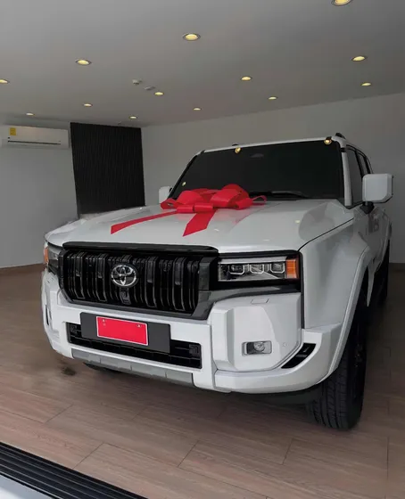 Toyota Land Cruiser Prado 2.8 Vx At8