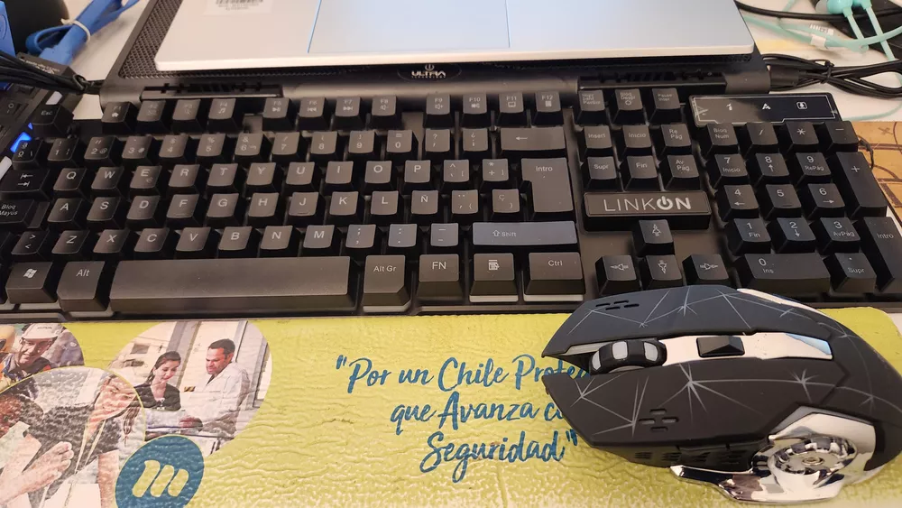 Genérica Linkon Teclado Gamer + Mouse Inalámbrico