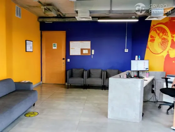 Oficina En Venta Con Renta Vigente - Los Dominicos 