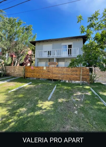 Valeria Del Mar Alquiler Desde $40000 X Dia, 2 Pax . A Mts De La Playa, Con Servicios.