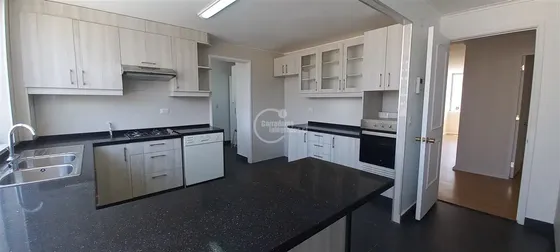 Remodelado, Oriente 188m2, 2 Estacionamientos, Bodega,