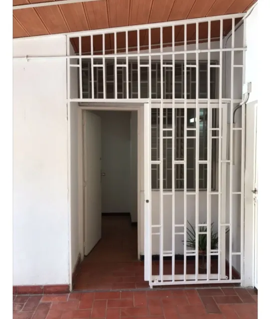 Alquilo Anexo 20m2 Macaracuay 1770