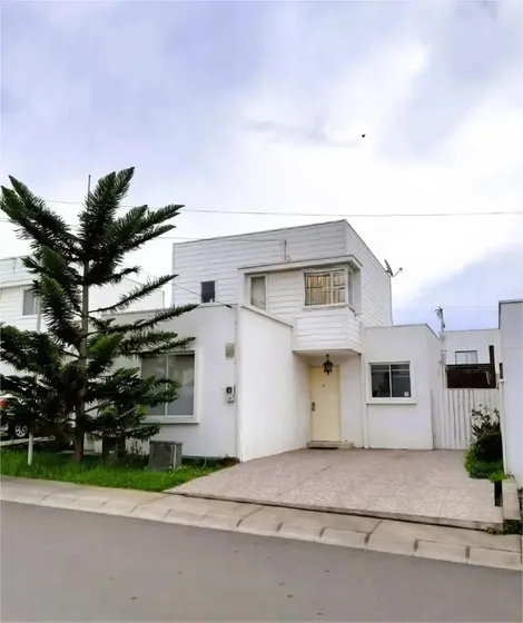 Estupenda Casa Venta Aislada En Condominio/ Peñablanca