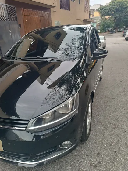 Volkswagen Fox 1.6 16v Msi Highline Total Flex I-motion 5p