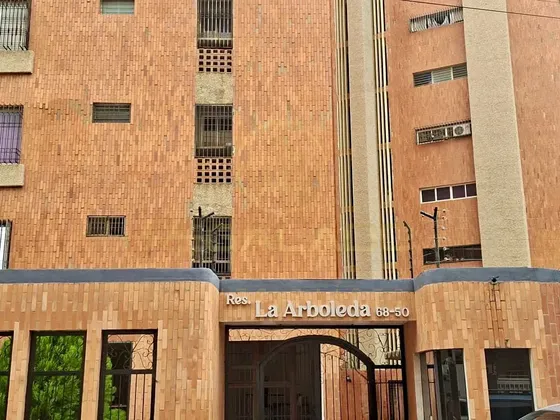 Av-1789 Zona Norte Apartamento Residencias La Arboleda Avenida 3f