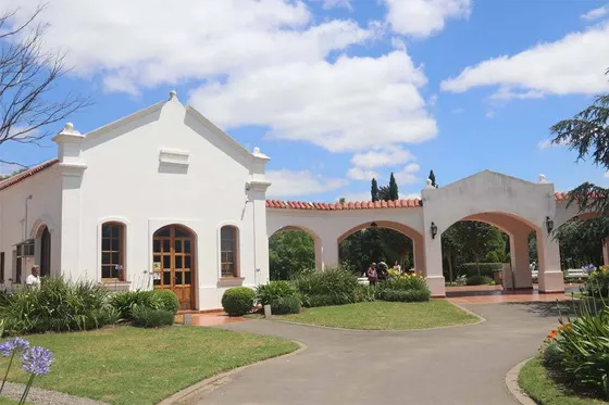 Parcela A Perpetuidad Cementerio Parque Colonial, Partido De Ituzaingó (bs As). Ubicación De Privilegio Sector G Detrás De La Capilla Expensas 2025 Incluidas