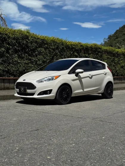 Ford Fiesta 1.6 Hatchback Titanium