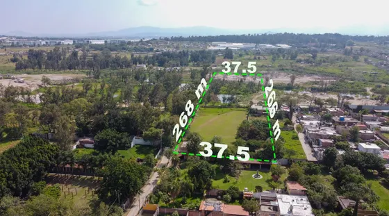 Se Vende Terreno, 10,000 Metros Escriturados