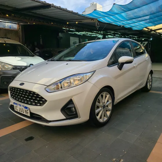 Ford Fiesta Kinetic Design 1.6 Se Plus 120cv