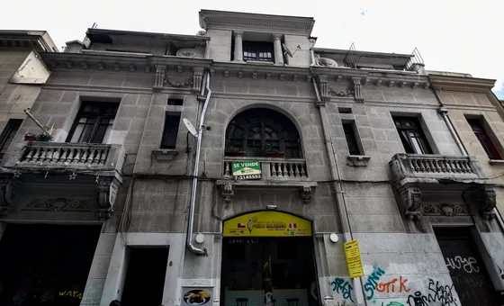 Casa Patrimonial De Conservación Histórica De Tres Pisos Y