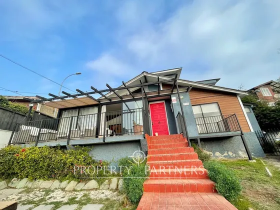 Casa En Concón Con Ubicación Privilegiada